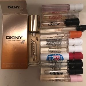 Black makeup bag with sample scents